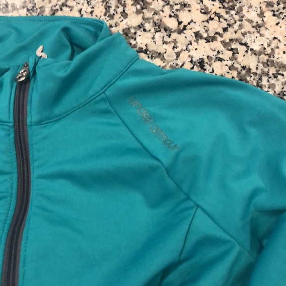 Under Armour heat gear. Good used condition. Blue/green color. - Picture 6 of 10